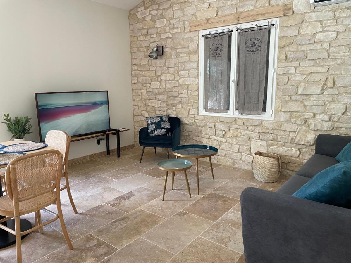 Mas la Chêneraie Lourmarin - Au calme, à 10 mn du centre ville à pied Extérieur photo