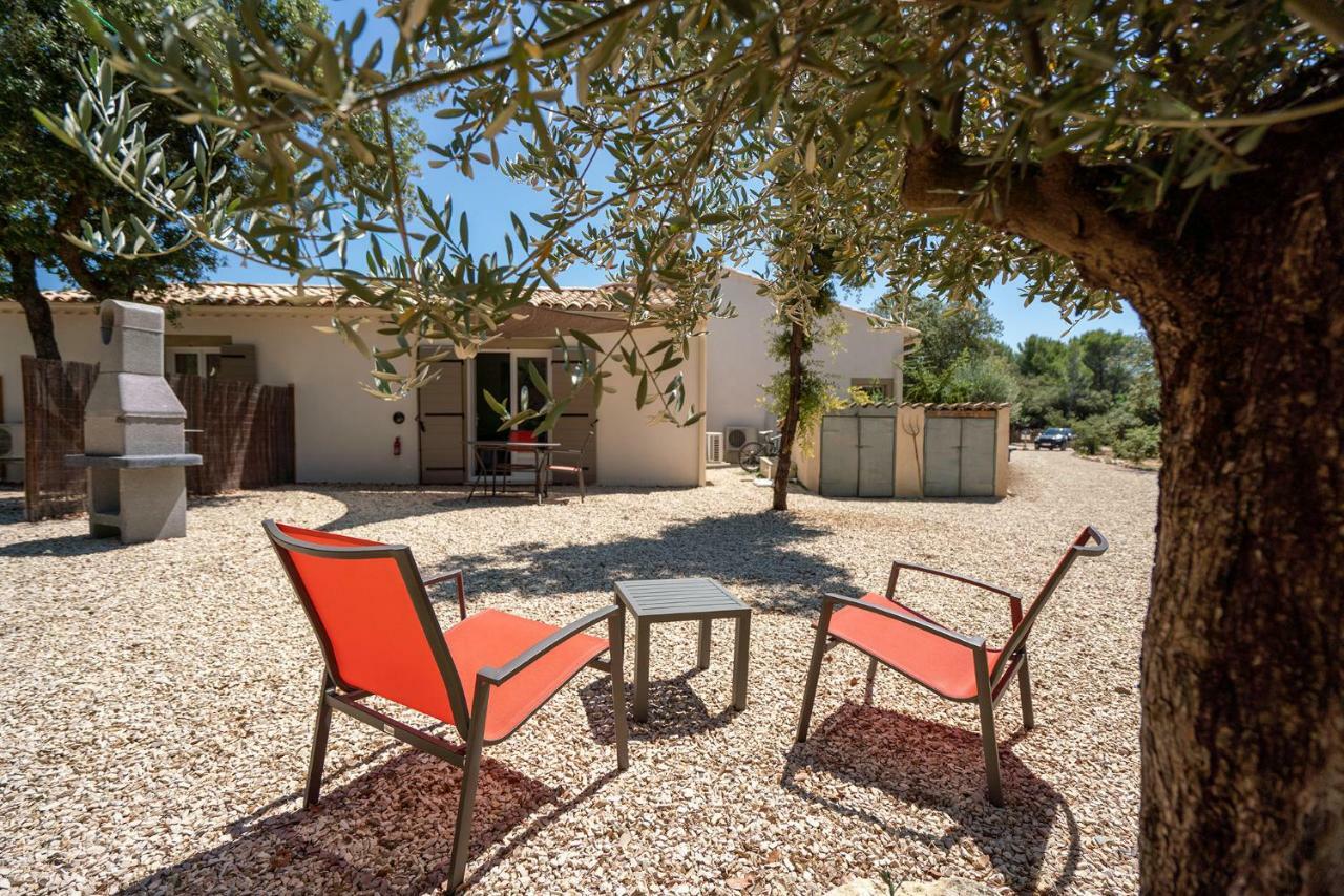 Mas la Chêneraie Lourmarin - Au calme, à 10 mn du centre ville à pied Extérieur photo